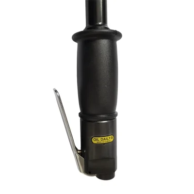 اسکریپر یا چکش جرم گیر صنعتی GP-0153 برند GATX تایوان